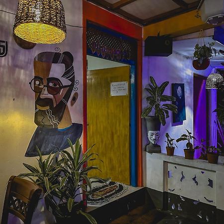 Mad Monkey Hostel And Lounge เอลลา ภายนอก รูปภาพ