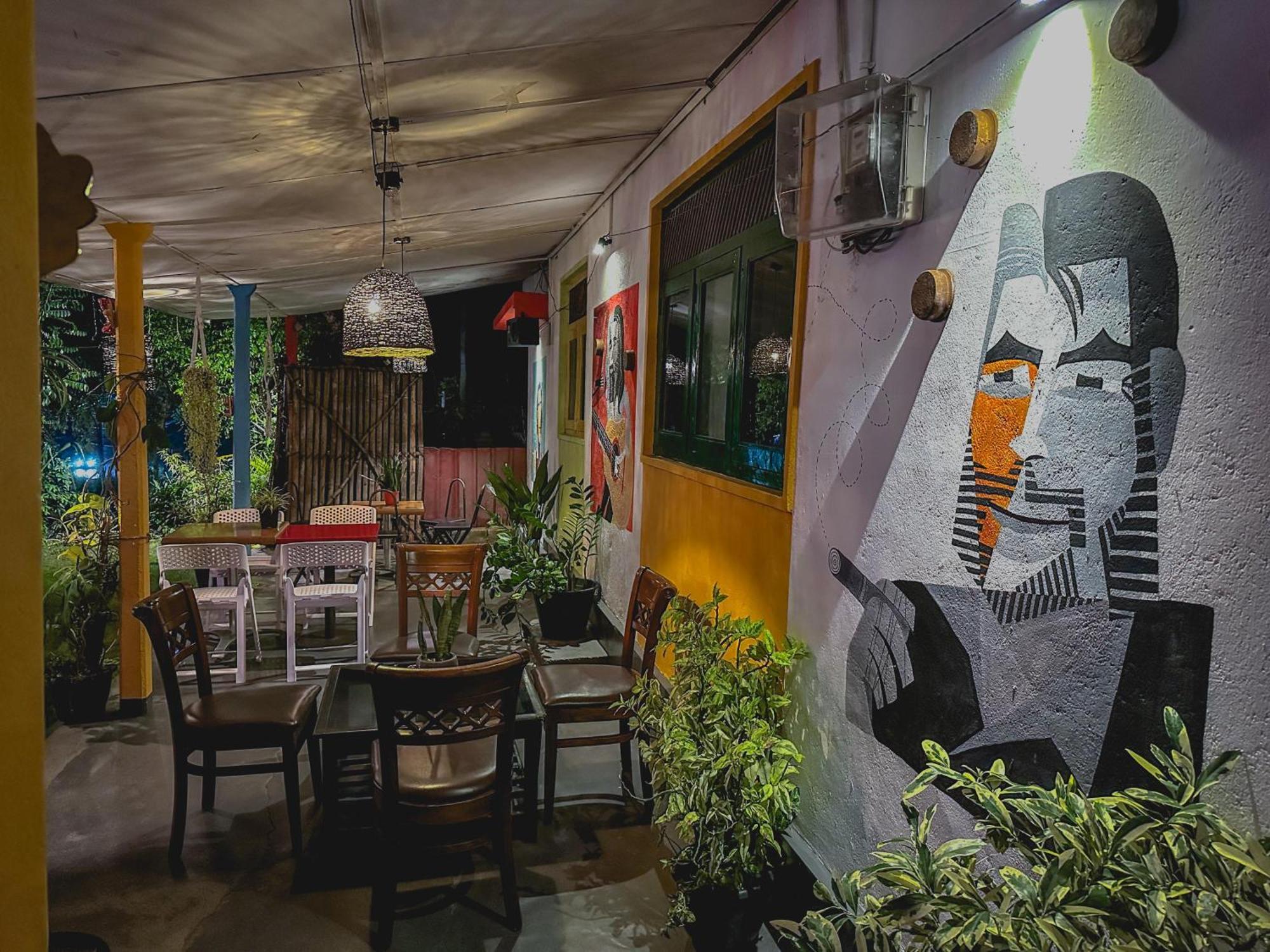 Mad Monkey Hostel And Lounge เอลลา ภายนอก รูปภาพ