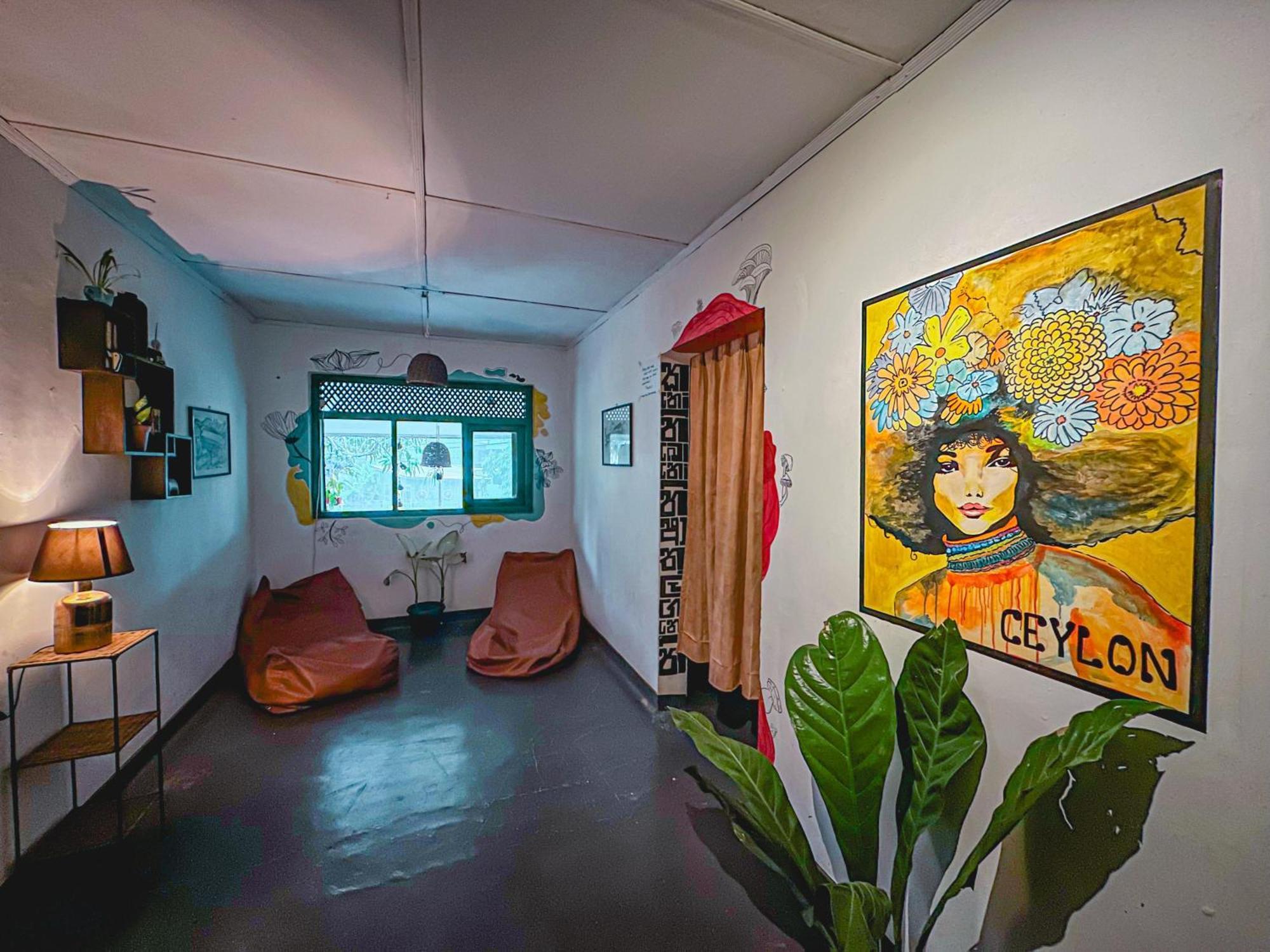 Mad Monkey Hostel And Lounge เอลลา ภายนอก รูปภาพ