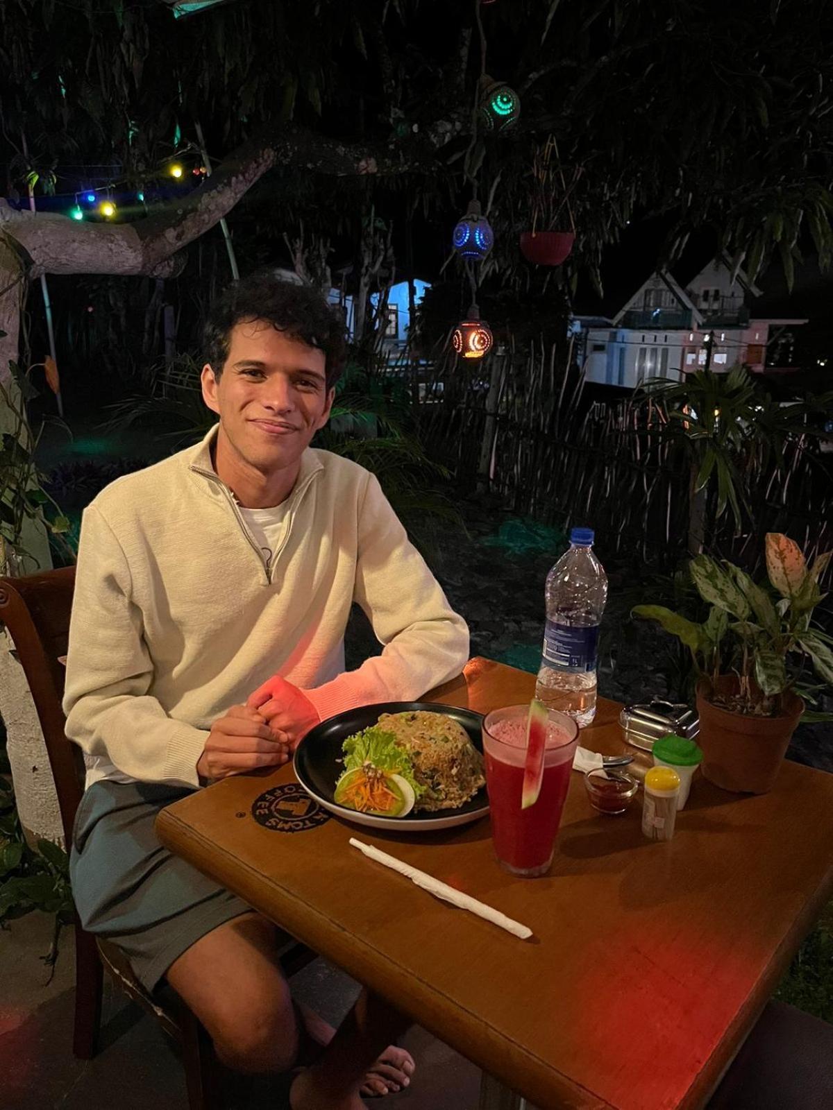 Mad Monkey Hostel And Lounge เอลลา ภายนอก รูปภาพ